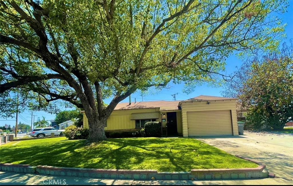 2596 E 218th ST, Carson, CA 90810