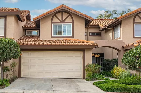 5 Vista Sierra, Rancho Santa Margarita, CA 92688