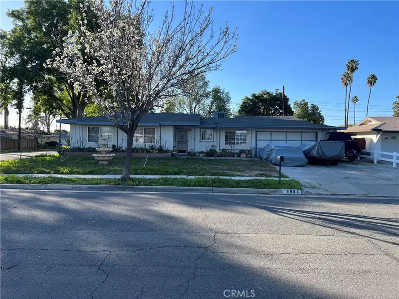 9054 Savoy ST, Riverside, CA 92503