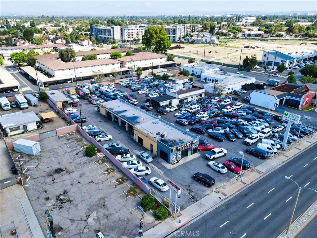 9915 Garden Grove BLVD, Garden Grove, CA 92844