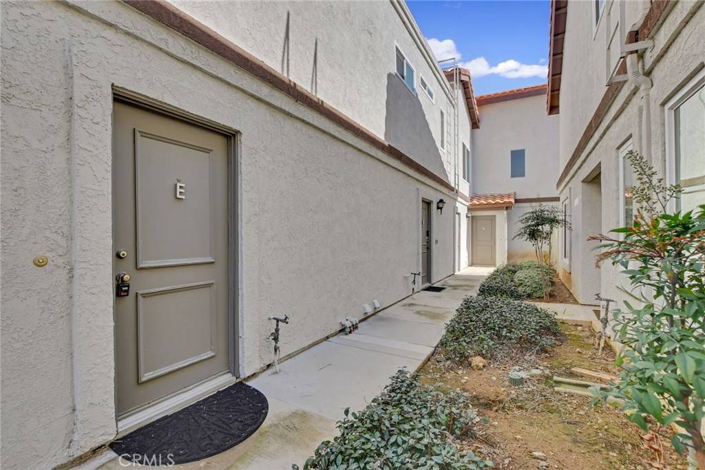 Diamond Bar, CA 91765,24208 Sylvan Glen RD #E