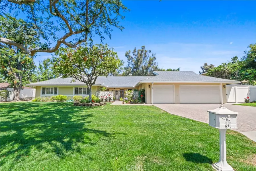 621 Green Acre DR, Fullerton, CA 92835