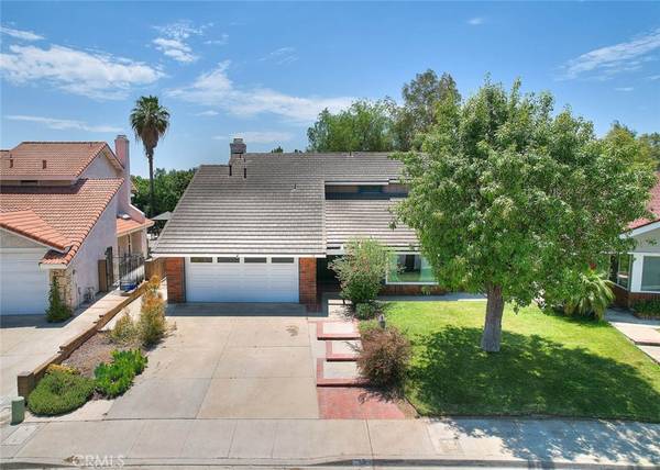 14 Stagecoach DR, Phillips Ranch, CA 91766