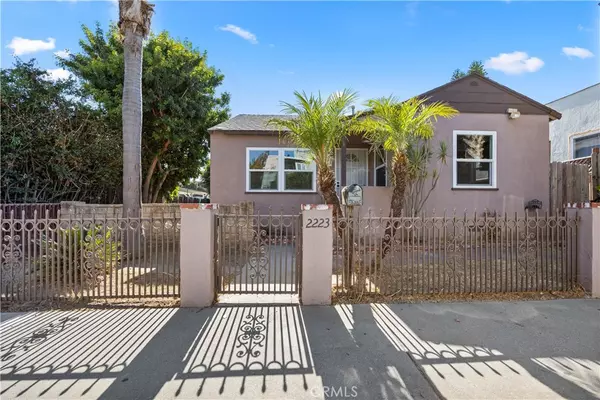 2223 Locust, Long Beach, CA 90806