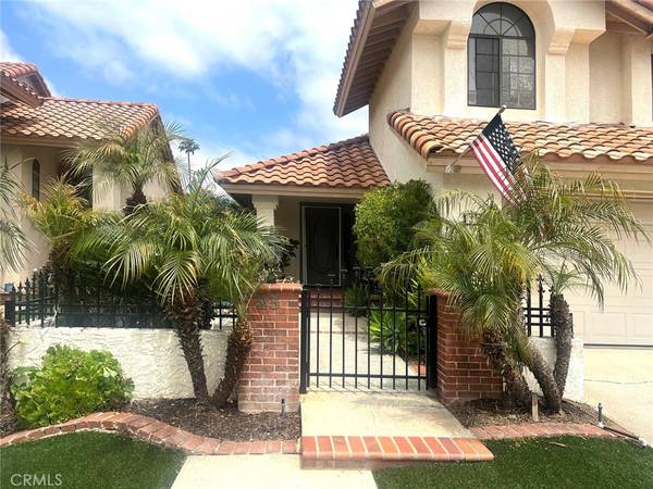 Rancho Santa Margarita, CA 92688,25 Via Zapador