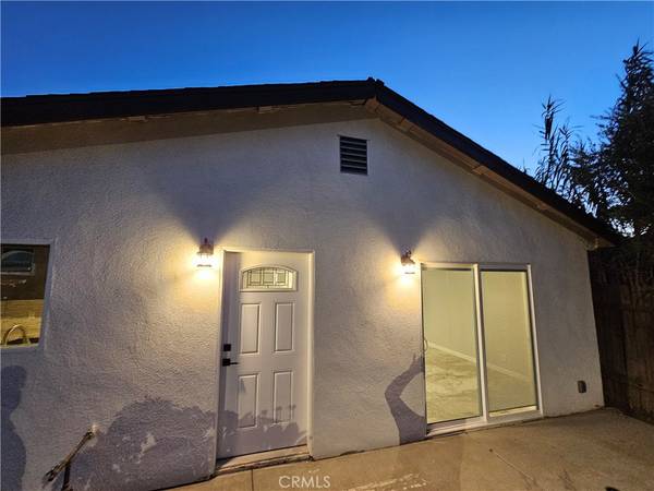 152 Glenwood ST, Colton, CA 92324