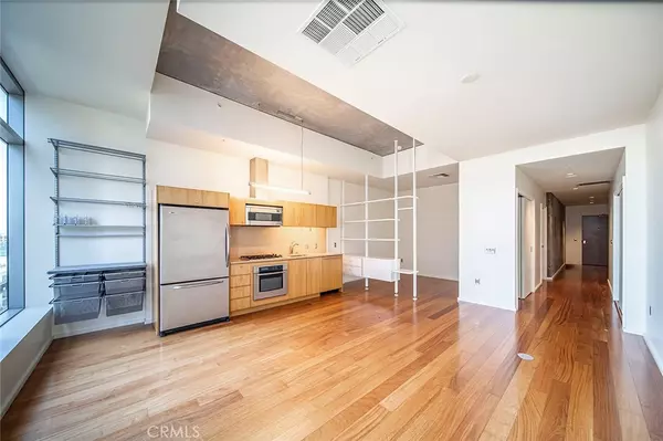 1155 S Grand AVE #1313, Los Angeles, CA 90015