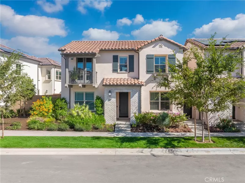 124 Sunnyside, Irvine, CA 92618