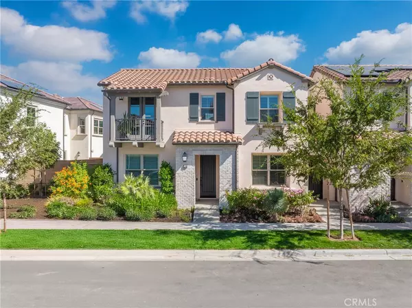 126 Sunnyside, Irvine, CA 92618