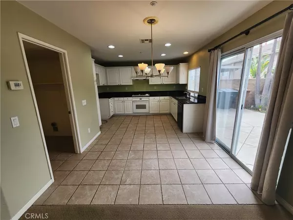 Brea, CA 92823,475 Heron PL