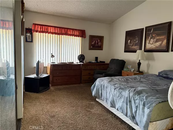 Camarillo, CA 93012,41028 Village 41