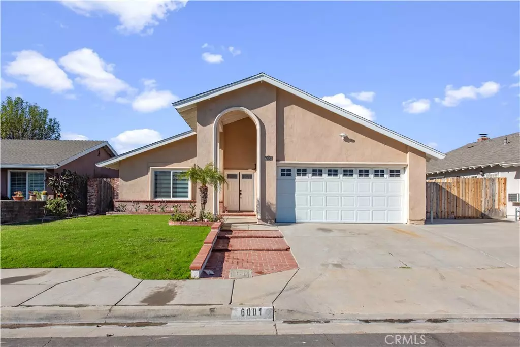 Yorba Linda, CA 92886,6001 Brookmont DR