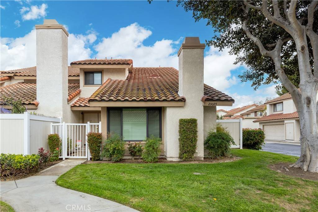 23025 Paseo De Terrado #1, Diamond Bar, CA 91765