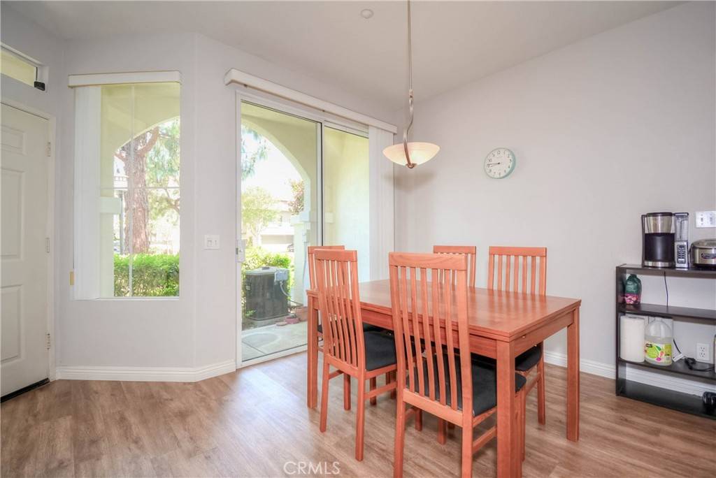 Irvine, CA 92618,803 Maplewood