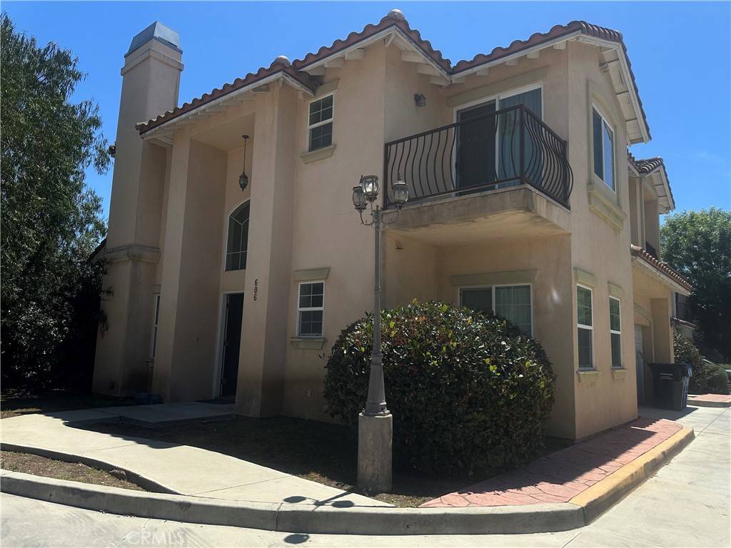 Pomona, CA 91766,606 W Grand AVE W