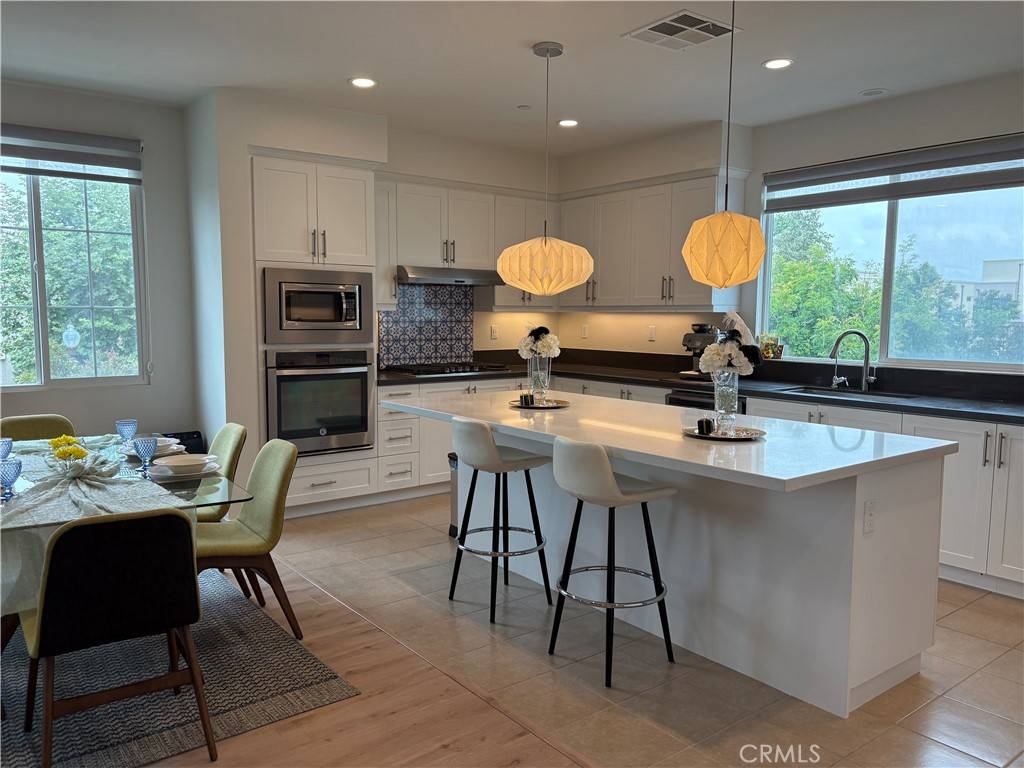 Irvine, CA 92618,142 Terrapin