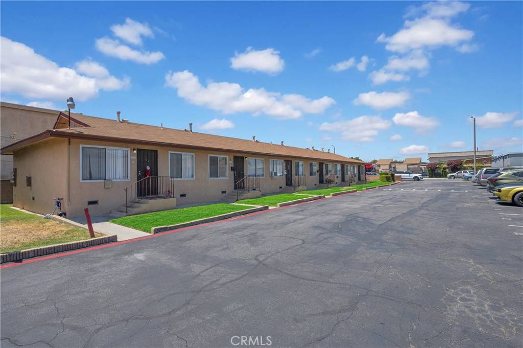Bellflower, CA 90706,16102 Cornuta AVE