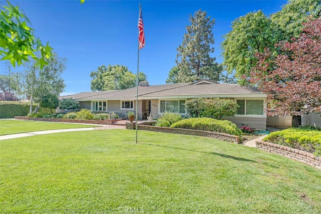 Upland, CA 91786,252 W 15th ST