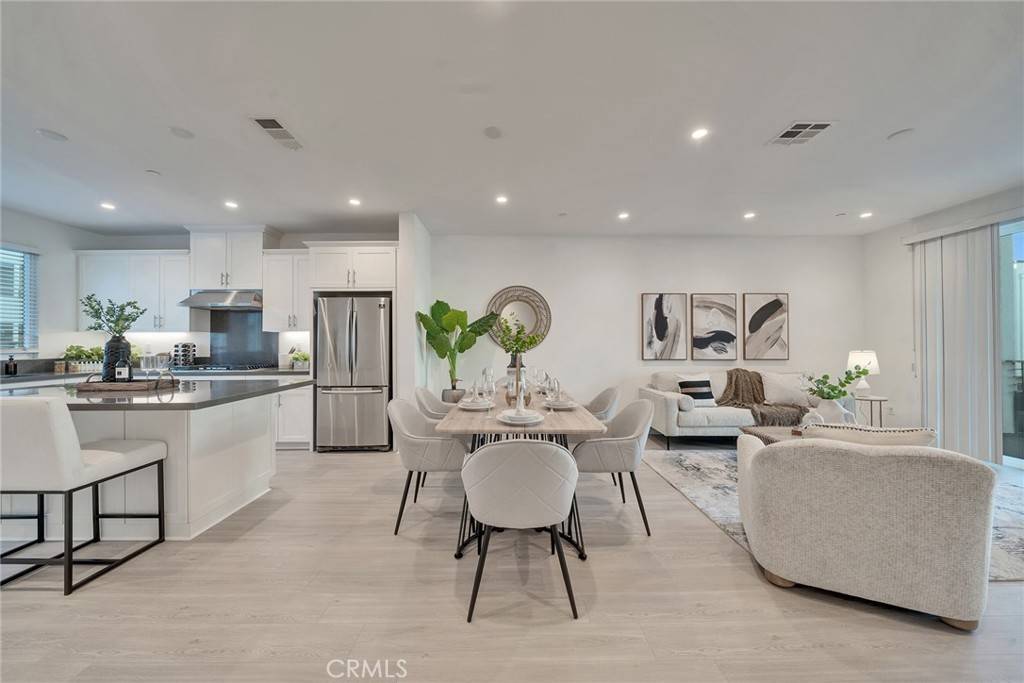 Irvine, CA 92614,120 Schick