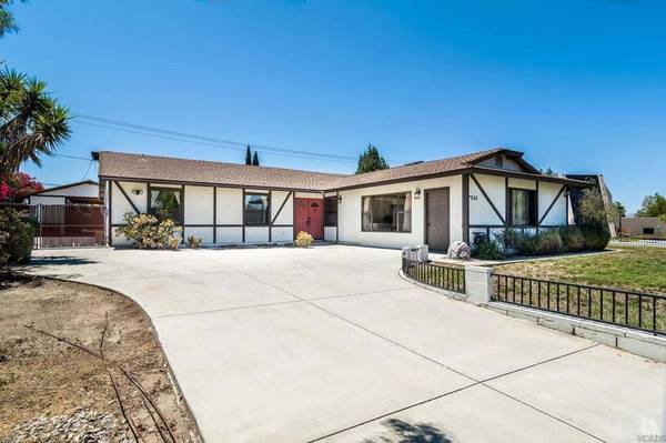 242 Sandberg ST, Thousand Oaks, CA 91360