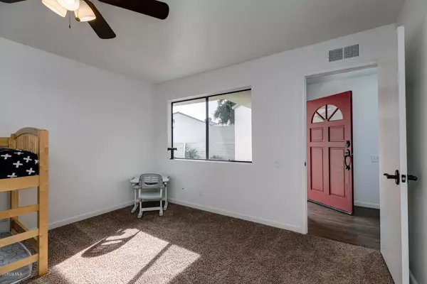 Ventura, CA 93004,921 Sapphire CIR