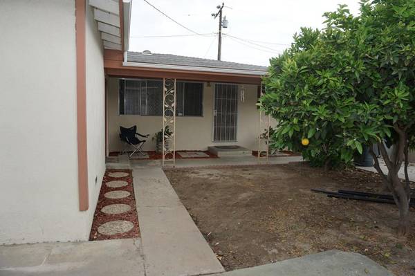 537 N 13th ST, Santa Paula, CA 93060