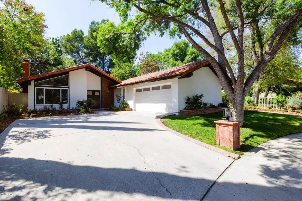 Westlake Village, CA 91361,2085 Rosebay ST