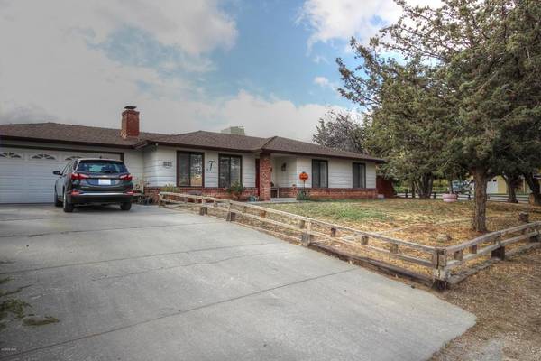 22924 Clover Spring PL, Tehachapi, CA 93561