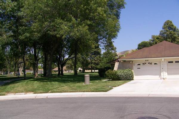 6141 Village 6, Camarillo, CA 93012