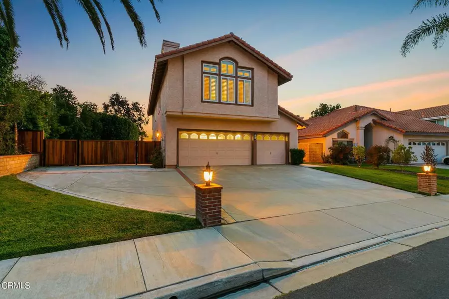 809 Via Pacheco, Camarillo, CA 93012