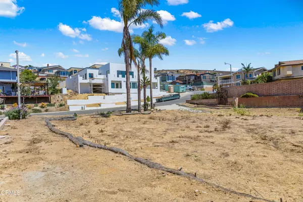 Ventura, CA 93003,5414 Cliffside CIR