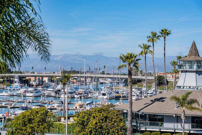 Oxnard, CA 93035,3101 Peninsula RD #304