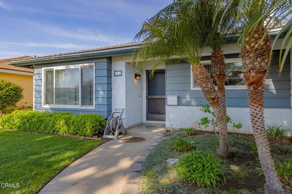 2061 Olga ST, Oxnard, CA 93036