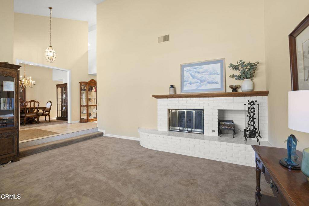 Camarillo, CA 93012,6900 Via Alba