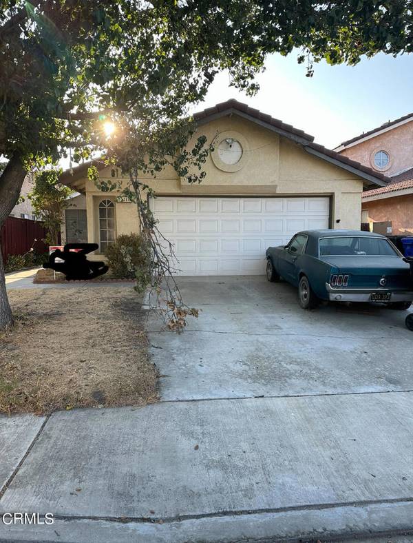 11368 Oak Knoll DR, Fontana, CA 92337