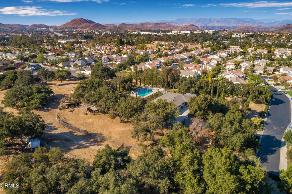 Thousand Oaks, CA 91320,1617 Susan DR