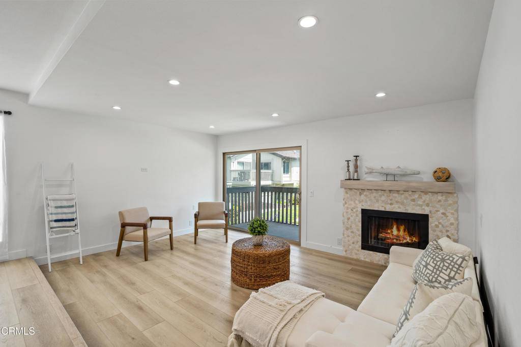 Oxnard, CA 93035,3030 Sunset LN