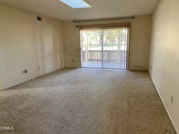 Camarillo, CA 93012,25337 Village 25