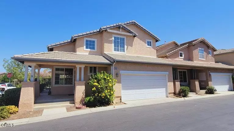 469 Shootingstar LN, Simi Valley, CA 93065