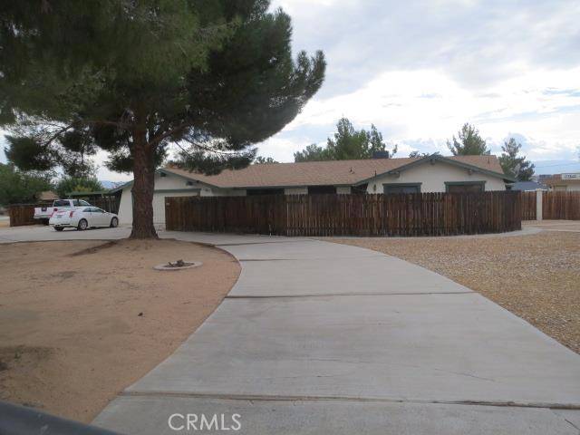 15330 Tacony RD, Apple Valley, CA 92307