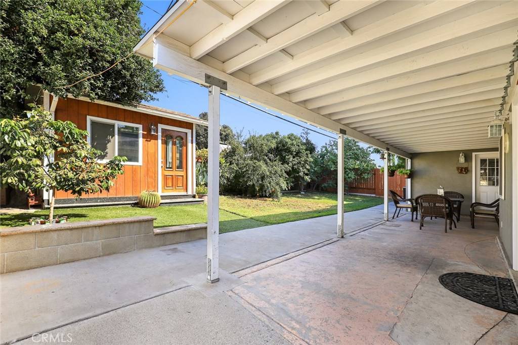 Azusa, CA 91702,945 E Gaillard ST
