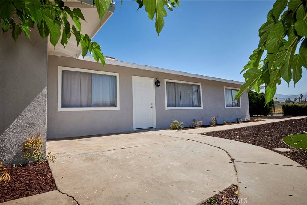 27182 Fleming ST, Highland, CA 92346