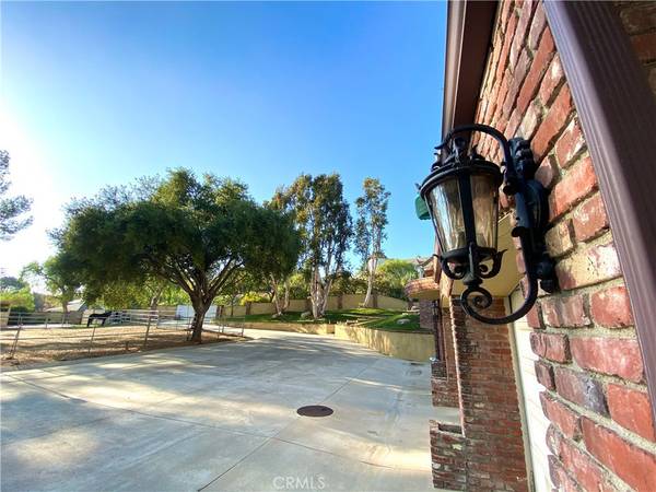 La Habra Heights, CA 90631,1420 Peppertree DR