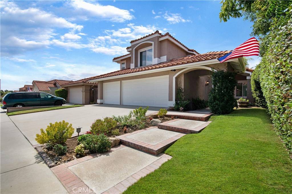 5 Via De La Mesa, Rancho Santa Margarita, CA 92688