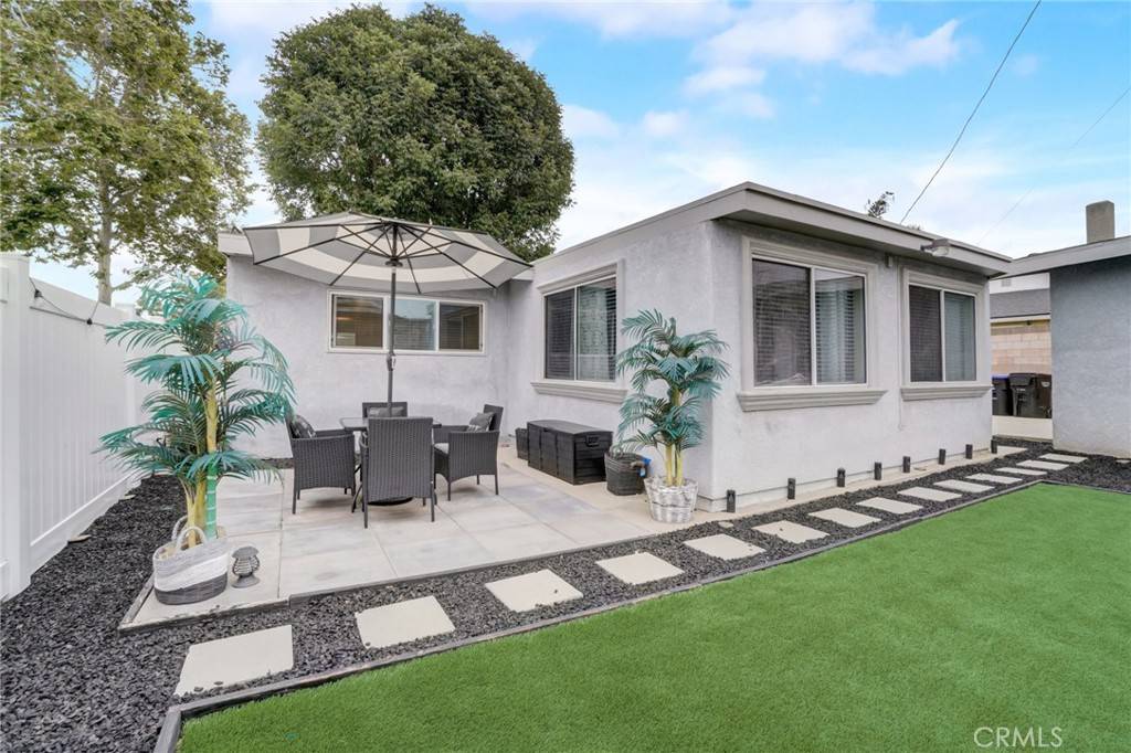 Whittier, CA 90605,13520 Trumball ST