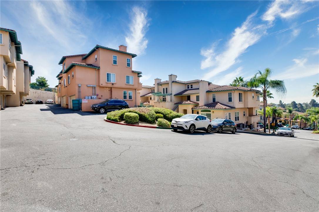 3711 Baldwin St #1103, Lincoln Heights, CA 90031