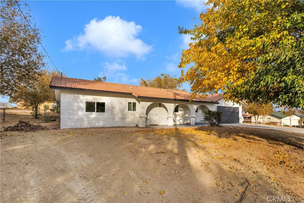15992 Sitting Bull ST, Victorville, CA 92395