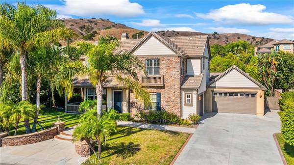 Yorba Linda, CA 92886,19707 Cleveland Bay LN