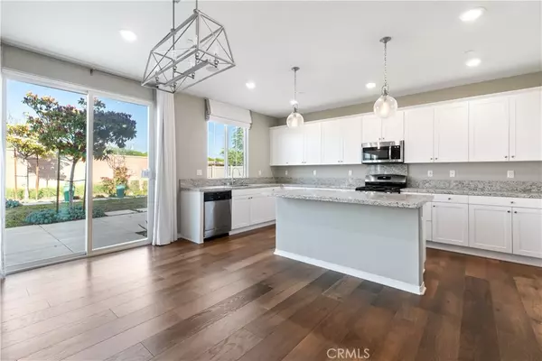 Calimesa, CA 92320,1008 Violet CT