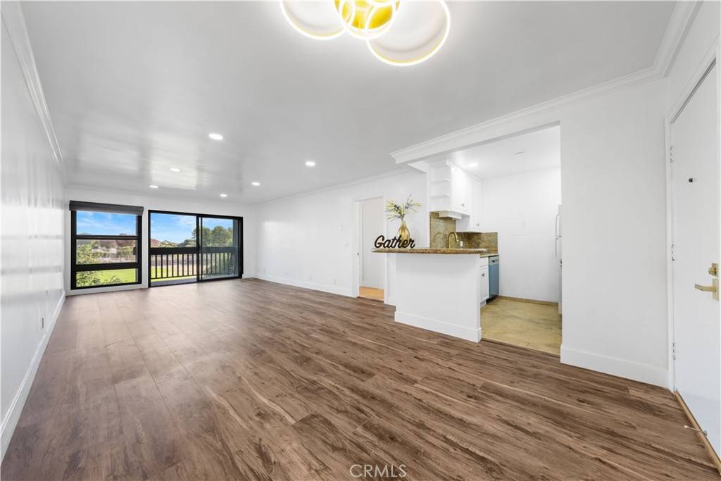 Playa Del Rey, CA 90293,7777 W 91st ST #3135E
